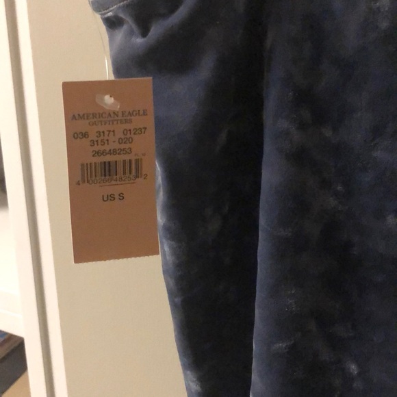 American Eagle Velvety Soft Tank Top - Picture 6 of 7